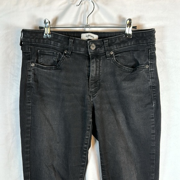 SONOMA ANKLE SKINNY JEANS SIZE(8) - Picture 2 of 5